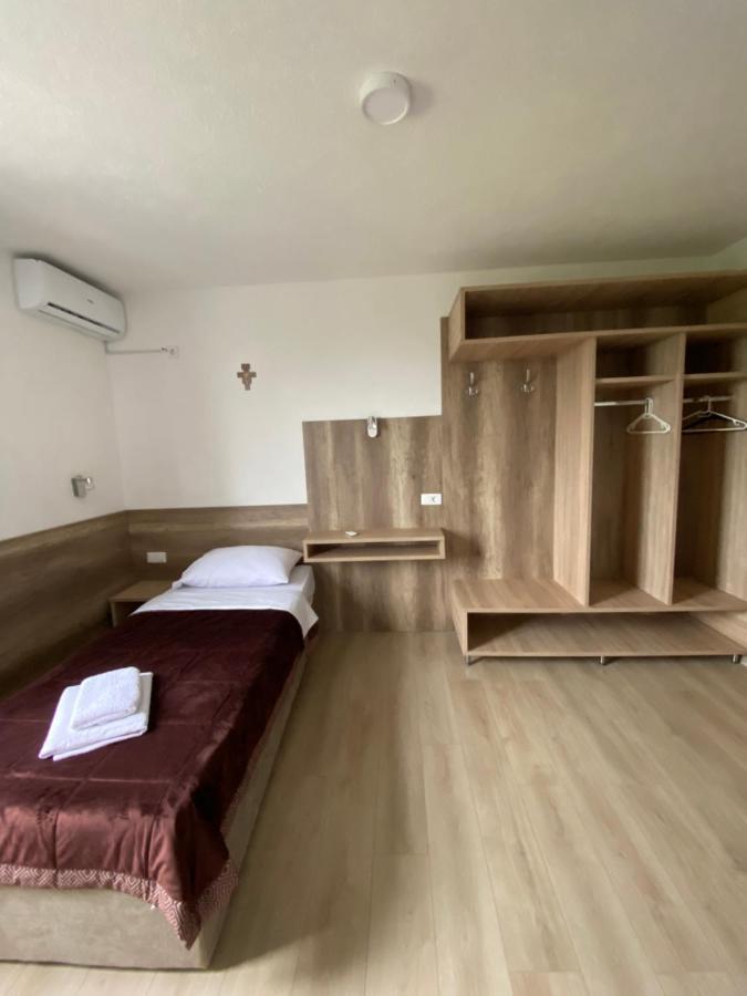 مبيت وإفطار Međugorje Pansion Raspudic المظهر الخارجي الصورة